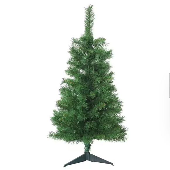 🎄 3’ Tacoma Pine Christmas Tree 🎄 - Picture 3 of 16